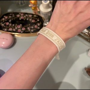 Christian Dior J’adior bracelet 🤍🦢